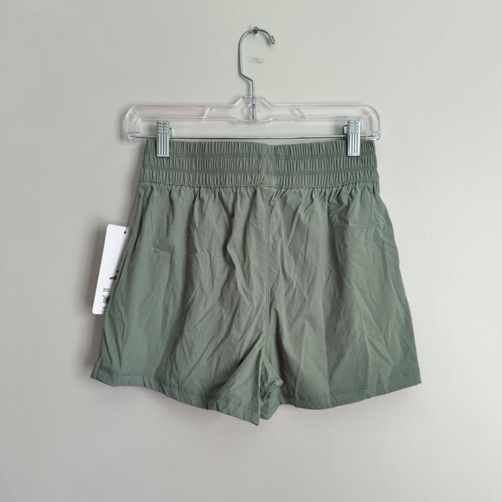 NEW Yogalicious Women's Commuter Outdoor Utility Skort Size XS - Picture 4 of 7